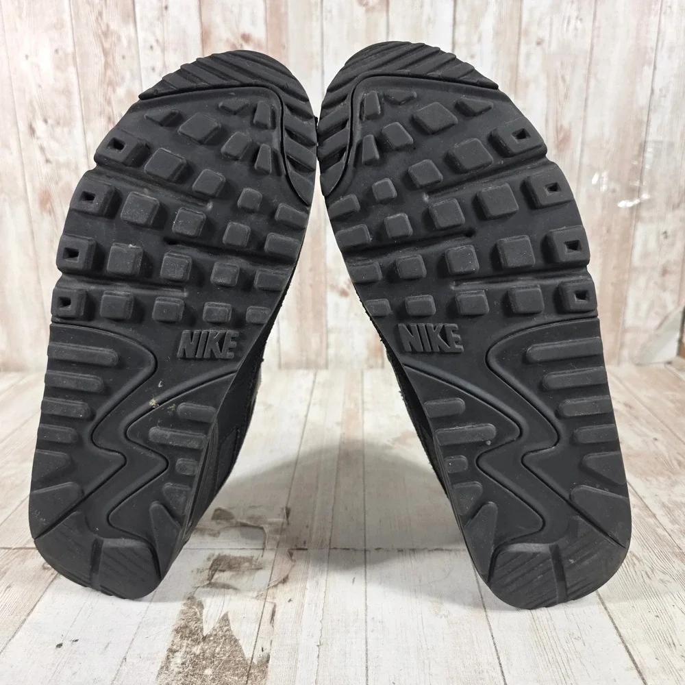 Nike Air Max 90 Mens Triple Black Low Top Sneakers CN8490-003 Size 8